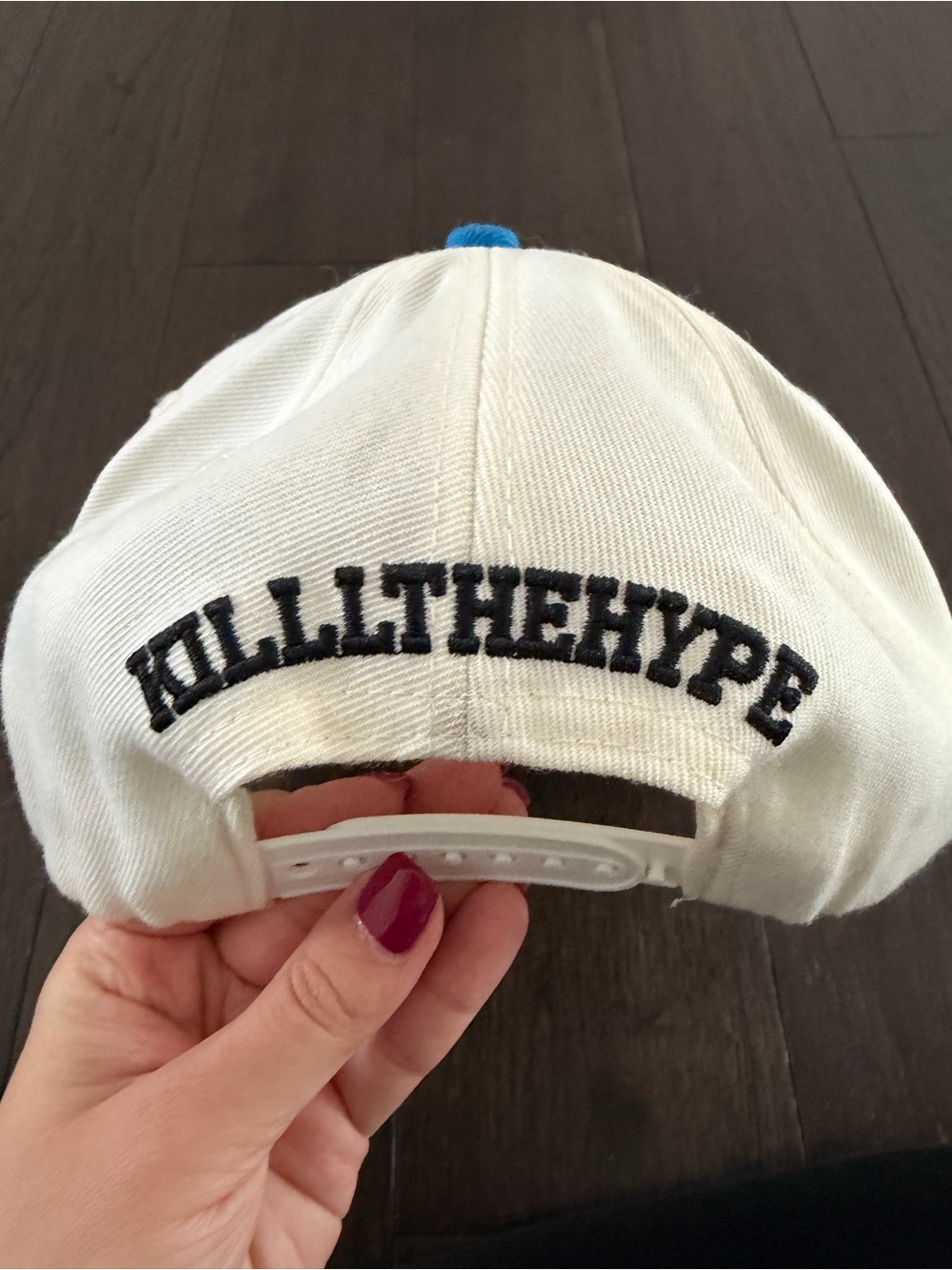 Kith Cream and Bright Blue Two-Tone Baseball Hat - Picture 3 of 4